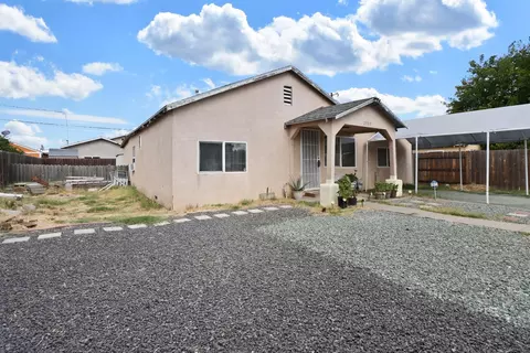 Exterior - 2337 E Alpine Ave, Stockton, CA 95205 photo 3 of 8