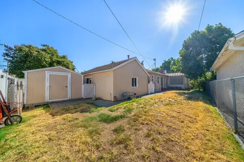 905 Roble Ave, Modesto, CA 95354 photo 25