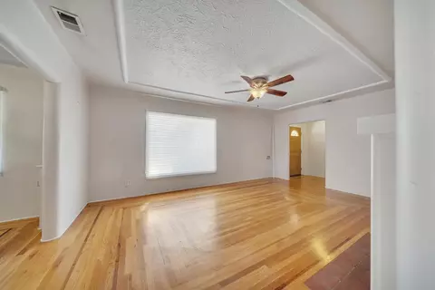 905 Roble Ave, Modesto, CA 95354 photo 16