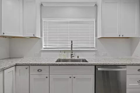 1524 S School St, Lodi, CA 95240 photo 12