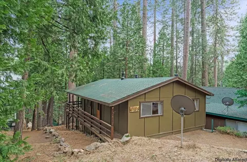 25756 Upper Scenic Dr, Long Barn, CA 95335