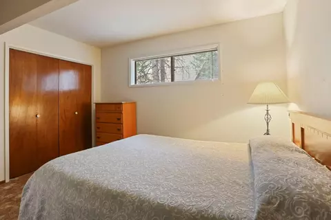 Bedroom - 25489 Bambi Ln, Long Barn, CA 95335 photo 8 of 10
