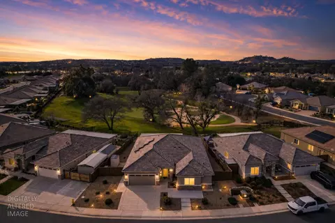 601 Avalon Dr, Ione, CA 95640