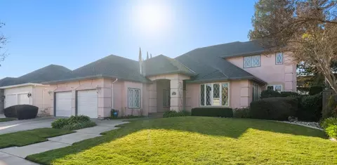 Exterior - 3205 Pleasant Bay Cir, Modesto, CA 95355 photo 3 of 9