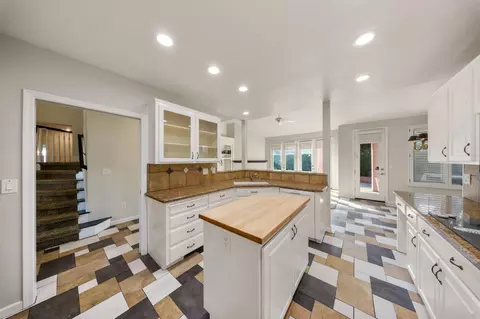 Kitchen - 3205 Pleasant Bay Cir, Modesto, CA 95355 photo 3 of 3