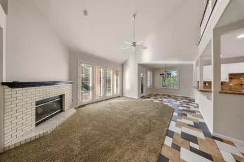 Living - 3205 Pleasant Bay Cir, Modesto, CA 95355 photo 4 of 6