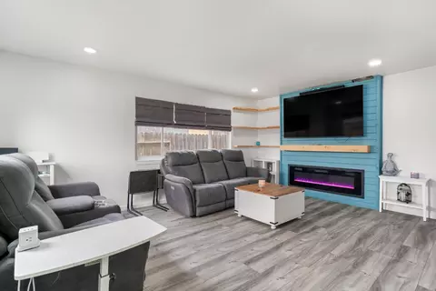 Living - 832 Jackson St, Winters, CA 95694 photo 1 of 1