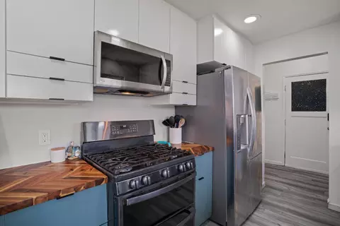 Kitchen - 832 Jackson St, Winters, CA 95694 photo 7 of 7
