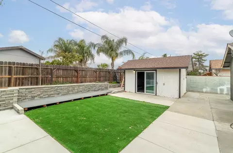 Exterior - 832 Jackson St, Winters, CA 95694 photo 4 of 8