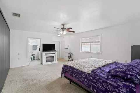 Bedroom - 832 Jackson St, Winters, CA 95694 photo 2 of 8