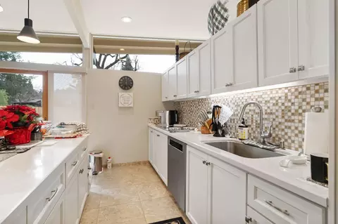5801 River Oak Way, Carmichael, CA 95608 photo 10