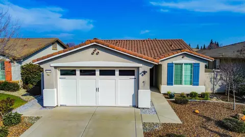 2372 Shadow Berry Dr, Manteca, CA 95336 photo 1