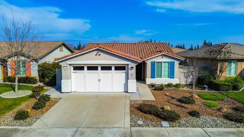 2372 Shadow Berry Dr, Manteca, CA 95336 photo 4