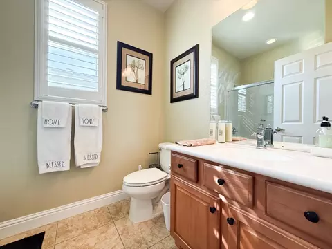 2372 Shadow Berry Dr, Manteca, CA 95336 photo 24
