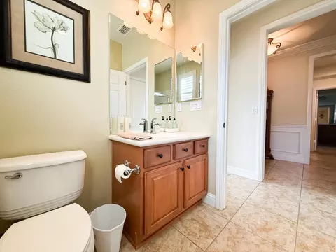 2372 Shadow Berry Dr, Manteca, CA 95336 photo 26