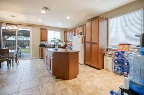 1678 Image Dr, Manteca, CA 95337 photo 6