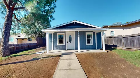 105 Pleasant St, Modesto, CA 95354 photo 1