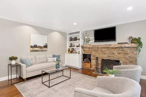 Living - 5216 Marione Dr, Carmichael, CA 95608 photo 4 of 10
