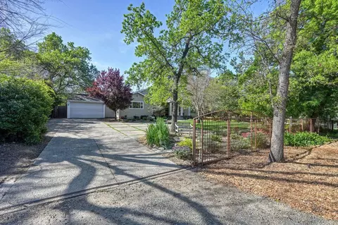 Exterior - 5216 Marione Dr, Carmichael, CA 95608 photo 5 of 24