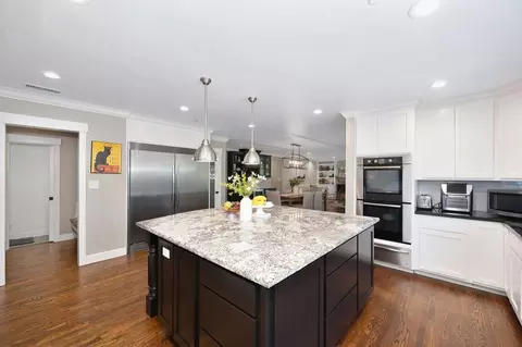 Kitchen - 5216 Marione Dr, Carmichael, CA 95608 photo 6 of 11