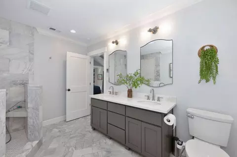 Bath - 5216 Marione Dr, Carmichael, CA 95608 photo 6 of 11