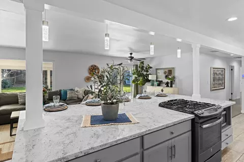 4312 Virgusell Cir, Carmichael, CA 95608 photo 4