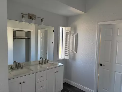 Bath - 8111 Aztec, Antelope, CA 95843 photo 2 of 2