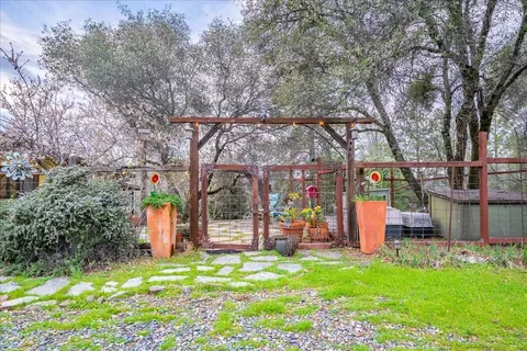 Exterior - 2244 Windmill Ct, Cool, CA 95614 photo 31 of 35