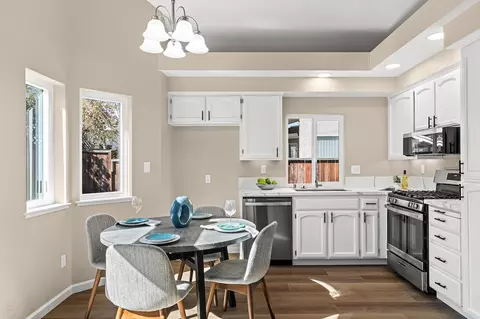 Dining - 320 Accipiter Ct, Tracy, CA 95376 photo 3 of 6