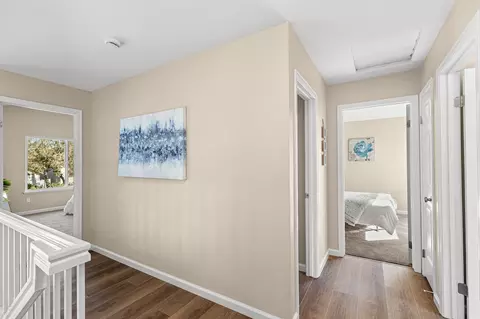 Entry Way - 320 Accipiter Ct, Tracy, CA 95376 photo 5 of 6