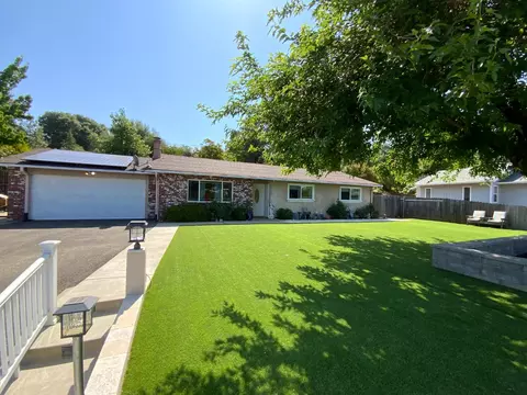 2367 Ponderosa Rd, Rescue, CA 95672