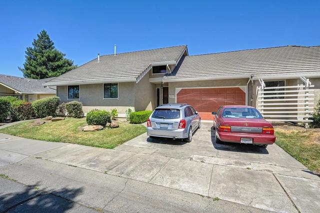 102 Las Positas Cir, Sacramento, CA 95831