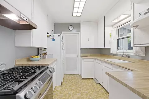 Kitchen - 810 Hackberry Ave, Modesto, CA 95354 photo 1 of 2