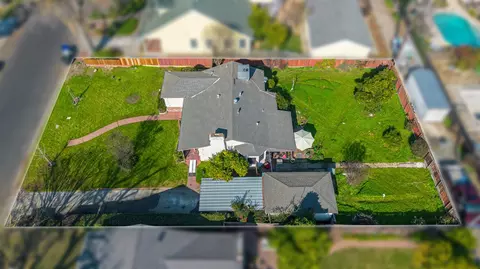 View/Area - 810 Hackberry Ave, Modesto, CA 95354 photo 4 of 6