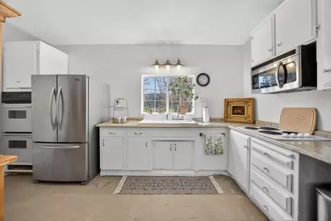 Kitchen - 20690 County Road 79b, Capay, CA 95607 photo 8 of 9