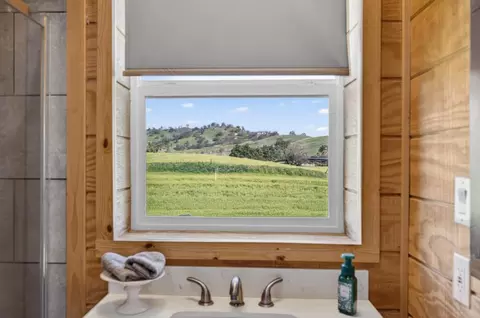 Bath - 20690 County Road 79b, Capay, CA 95607 photo 6 of 6