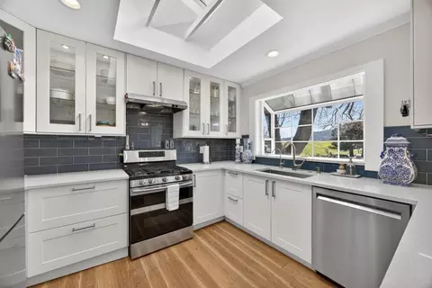 Kitchen - 20690 County Road 79b, Capay, CA 95607 photo 5 of 9