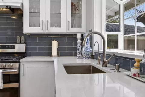 Kitchen - 20690 County Road 79b, Capay, CA 95607 photo 4 of 9