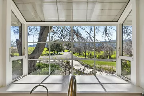 Kitchen - 20690 County Road 79b, Capay, CA 95607 photo 6 of 9