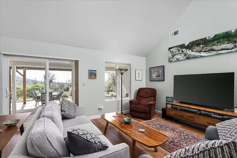 Living - 15666 Wolf Mountain Rd, Grass Valley, CA 95949 photo 3 of 4