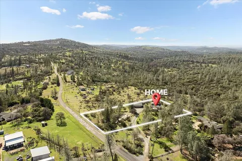 View/Area - 15666 Wolf Mountain Rd, Grass Valley, CA 95949 photo 9 of 10