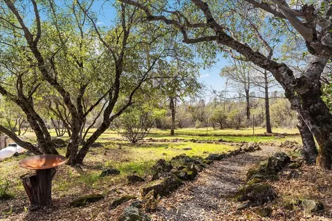 Exterior - 15666 Wolf Mountain Rd, Grass Valley, CA 95949 photo 30 of 32