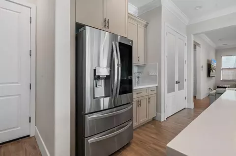 Entry Way - 2830 Mcintosh Dr, Lodi, CA 95242 photo 5 of 9