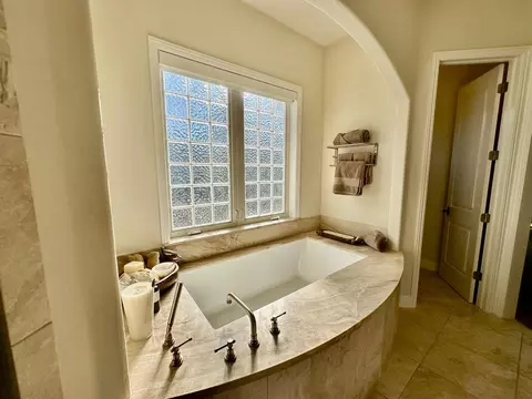 Bath - 5 Paseo Delago, Copperopolis, CA 95228 photo 3 of 7