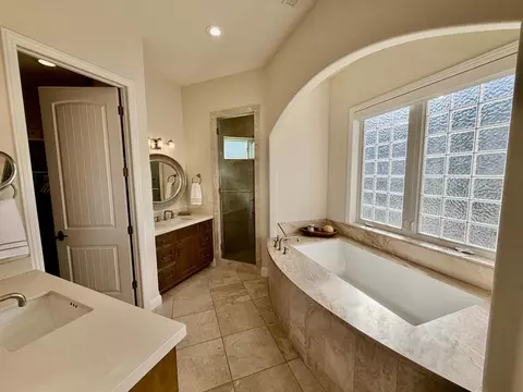 Bath - 5 Paseo Delago, Copperopolis, CA 95228 photo 1 of 4