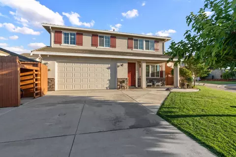 692 Arlene Ct, Galt, CA 95632