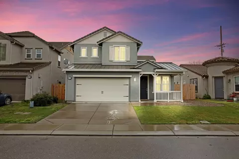 1076 Balzo St, Manteca, CA 95337 photo 2