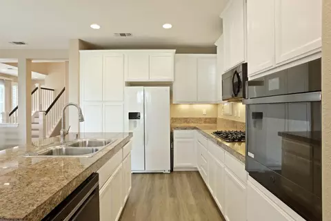 1076 Balzo St, Manteca, CA 95337 photo 17