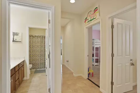 Entry Way - 1094 Danilo Ct, Manteca, CA 95337 photo 3 of 3