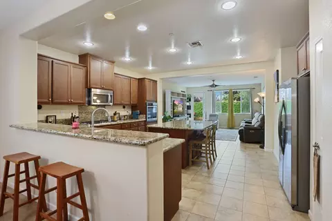 Kitchen - 1094 Danilo Ct, Manteca, CA 95337 photo 1 of 8